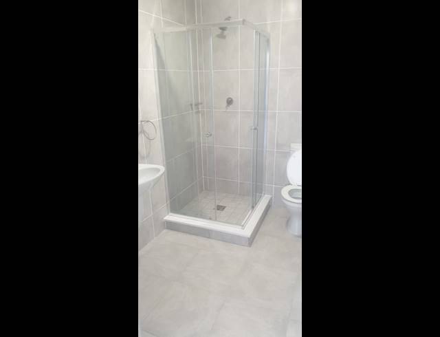 1 BEDROOM PROPERTY TO RENT IN GREENBAY ECO ESTATE